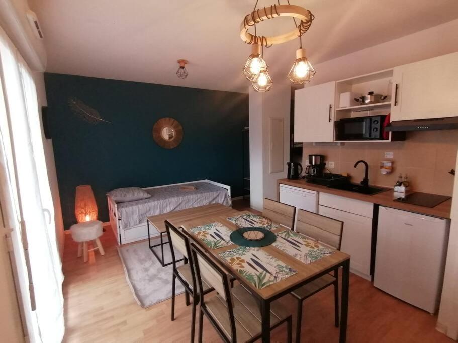 Appartement De La Marmotte Cendree, Dans Residence De Tourisme 3 Etoiles Lourdes Luaran gambar